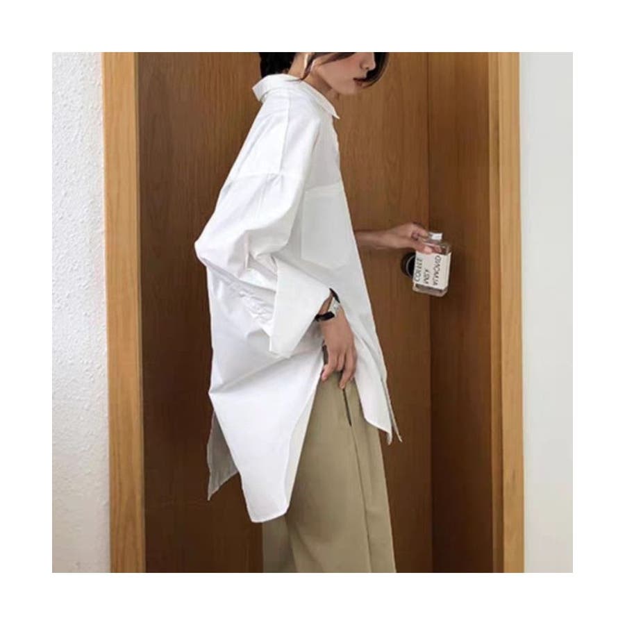 バックボタンがオシャレなカフスシャツ 綺麗め かっちり[品番