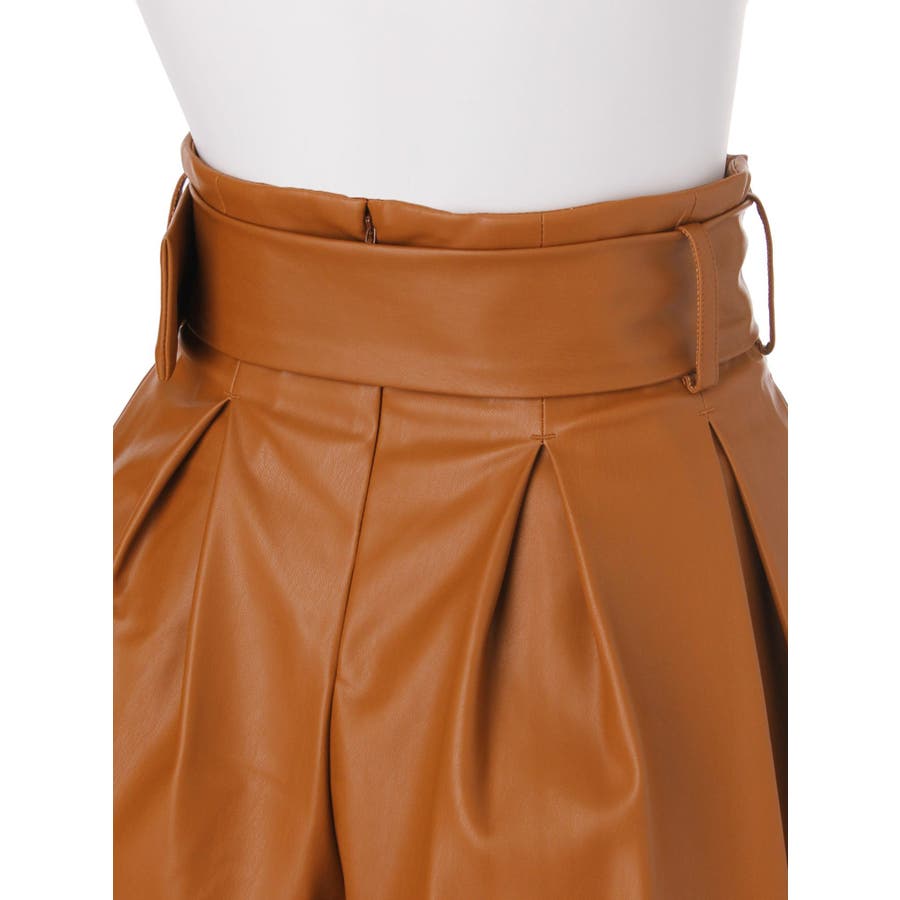 フェイクレザーハイウエストショートパンツ[品番:MKSW0002641 フェイクレザーハイウエストショートパンツ[品番:MKSW0002641