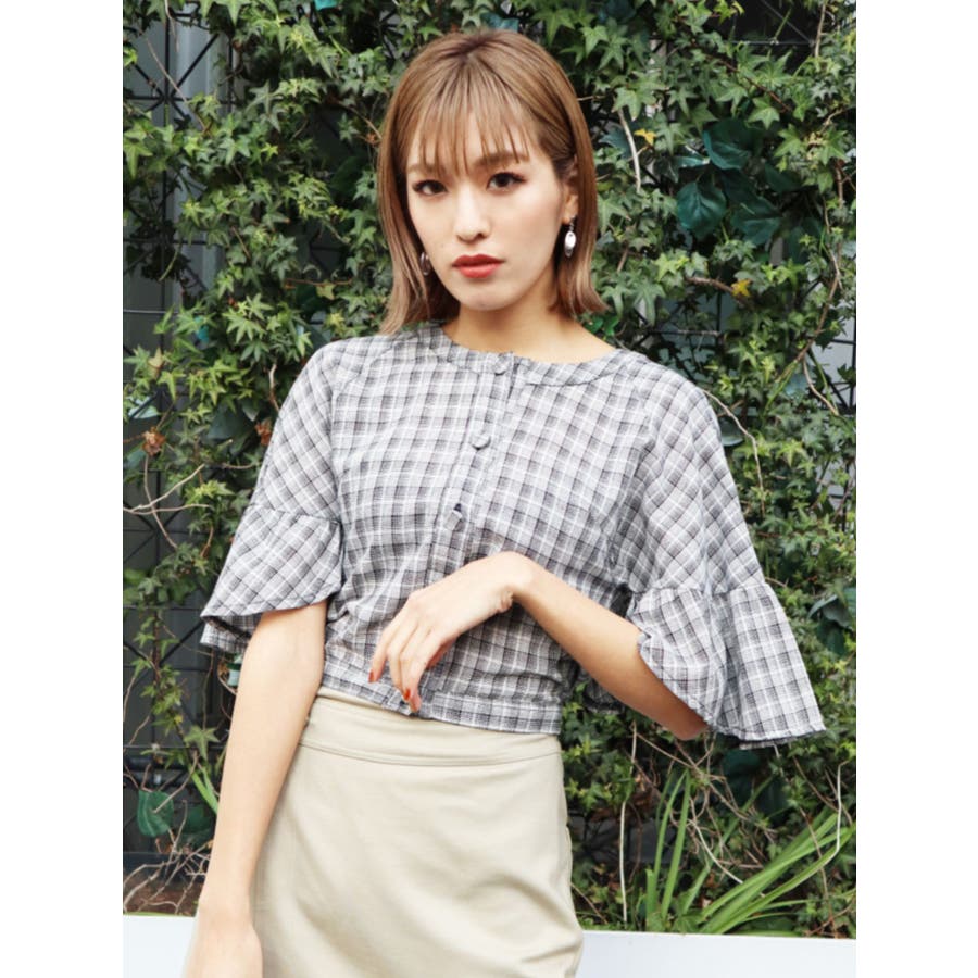 バックカッティングタイシャツ 品番 Mksw Emoda エモダ のレディースファッション通販 Shoplist ショップリスト