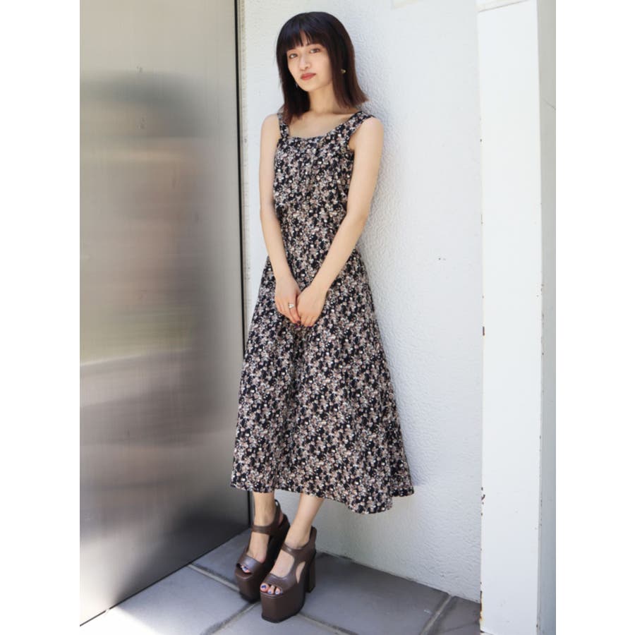タイマークフラワーワンピース 品番 Mksw Emoda エモダ のレディースファッション通販 Shoplist ショップリスト