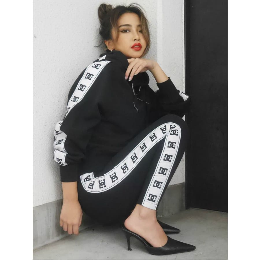 GYDA DC トレーナー レギンス サイドライン 黒 セットアップ GYDA DC トレーナー レギンス サイドライン 黒 セットアップ GYDA DC