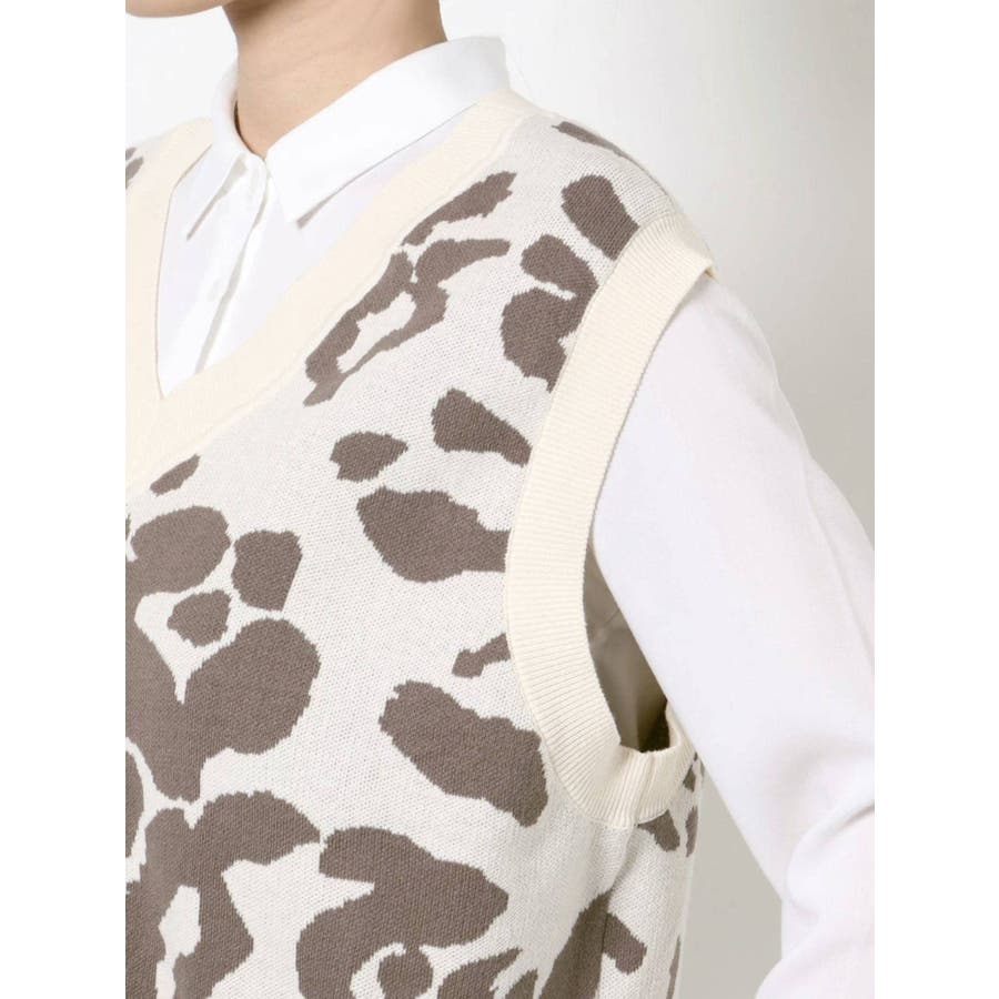 VネックLEOPARD PATTERN ニットベスト [品番：MKSW0042411]｜GYDA（ジェイダ）のレディースファッション通販｜SHOPLIST（ショップリスト）