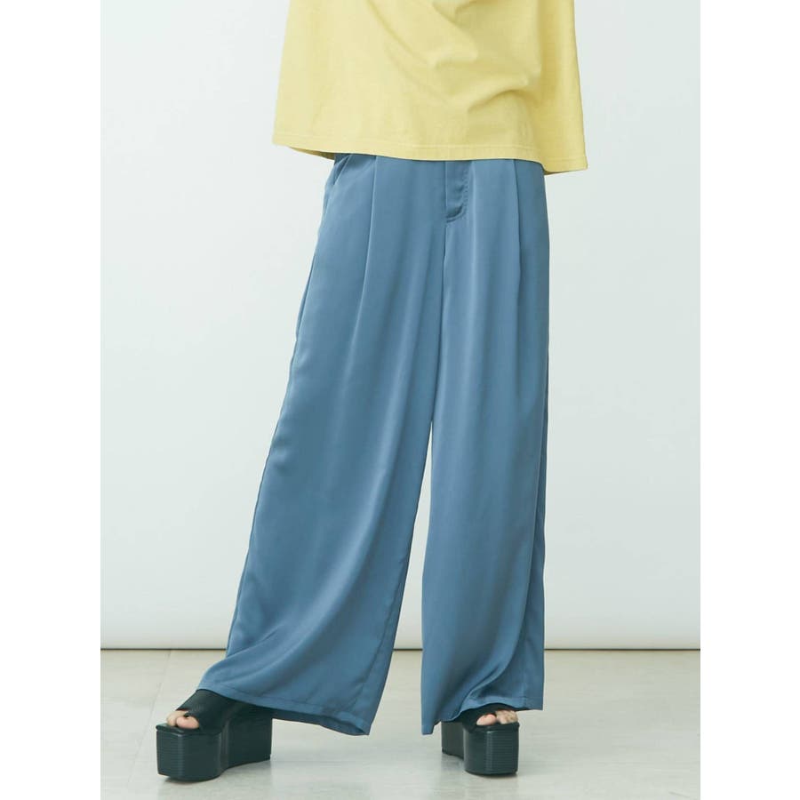 アシンメトリーベルトサテンワイドパンツ[品番：MKSW0032388]｜EVRIS 