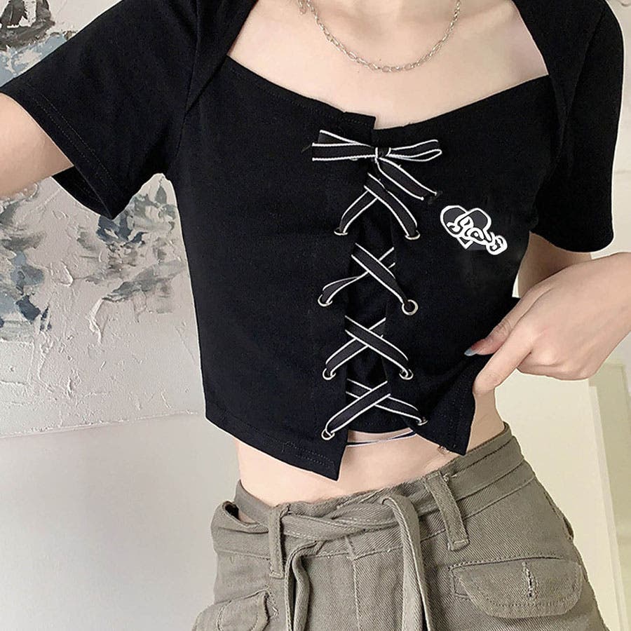 MAMC カットアウト レース タートルネック Tシャツ ミニ ショート丈 MAMC カットアウト レース タートルネック Tシャツ ミニ ショート丈の