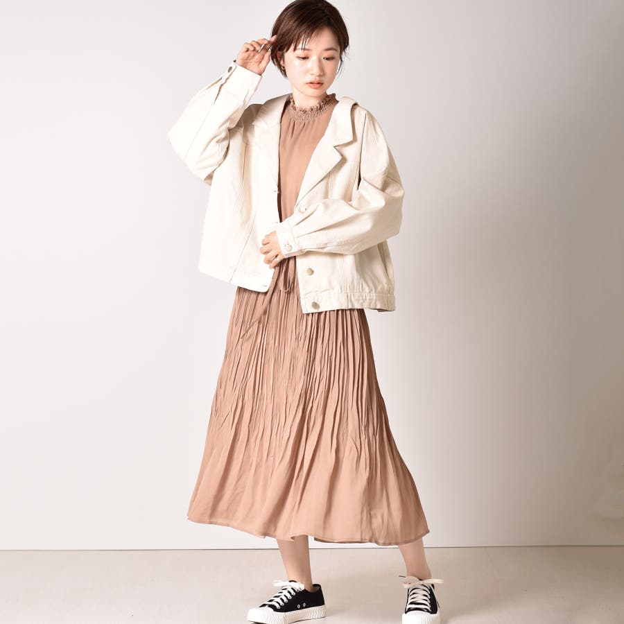 梅雨コーデ 21 6月の雨の日も大人オシャレ 快適に乗り切る服装のポイント ファッション通販shoplist ショップリスト