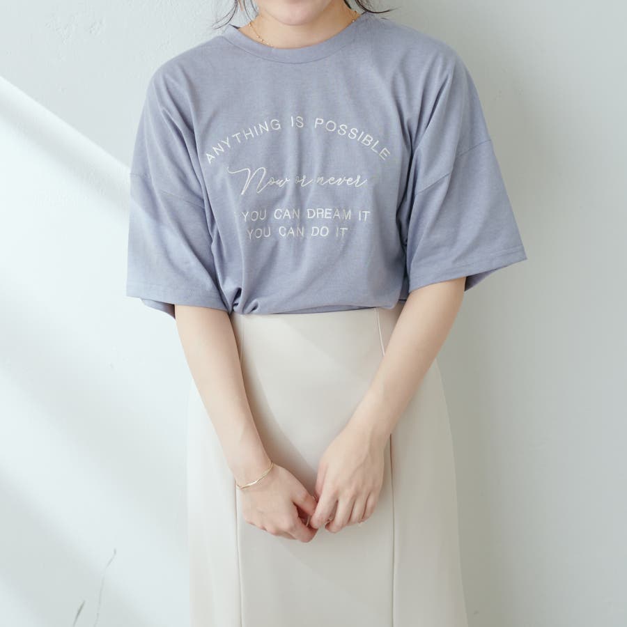 ＢＡＣＫレースアップ刺繍ロゴＴシャツ[品番：OLOW0005589]｜OLIVE des