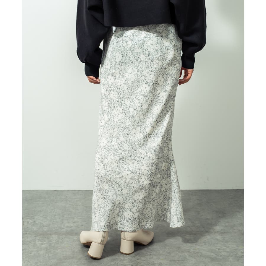 ACNE STUDIOS 花柄サテンスカート