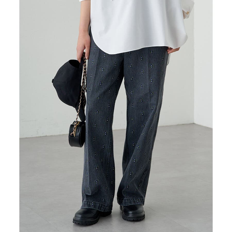 GUAPI フレアデニム【値下げ可】 最終値下げ美品GUAPI フレアデニムアクアブルーフラワーデニム28