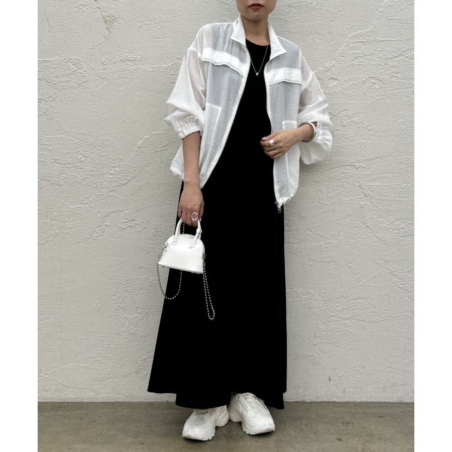 LOUNGEDRESS（ラウンジドレス）の「スタンドカラーシアー