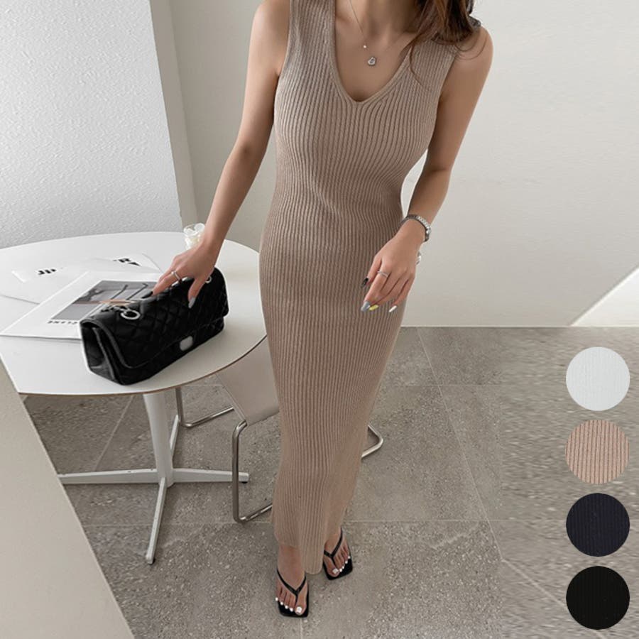 N°21 Vネック バックジップ ニット ノースリーブワンピース ひざ丈