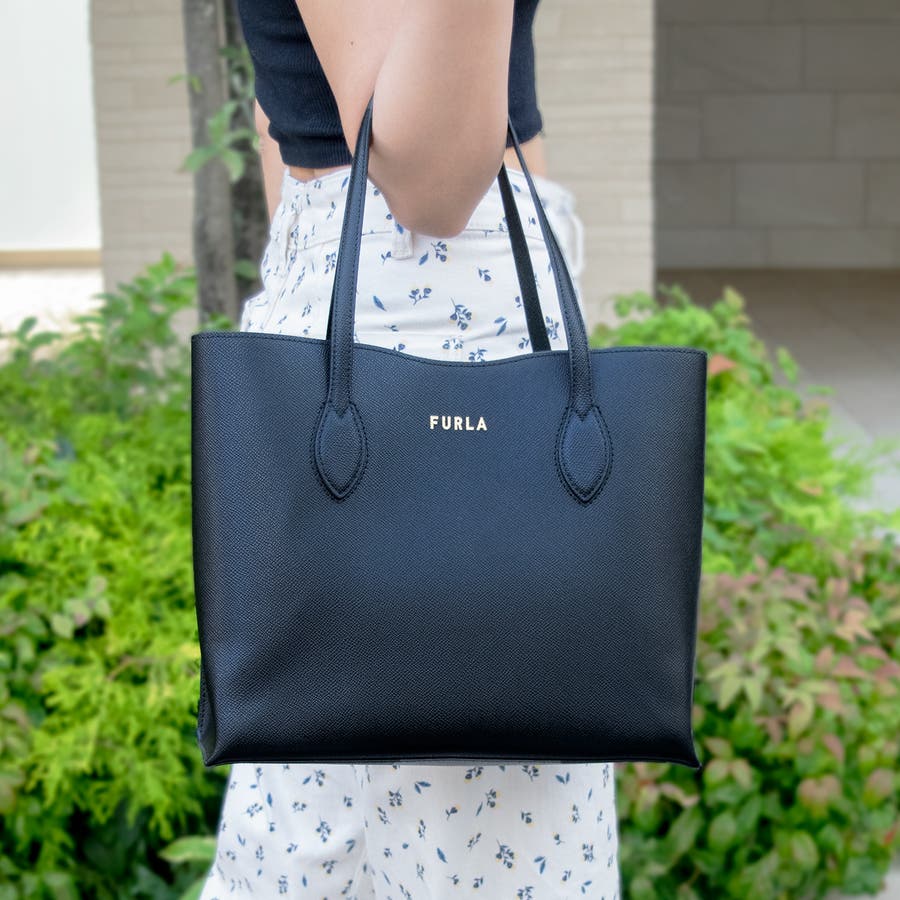 FURLA フルラ ERA M TOTE エラ トート バッグ Mサイズ[品番