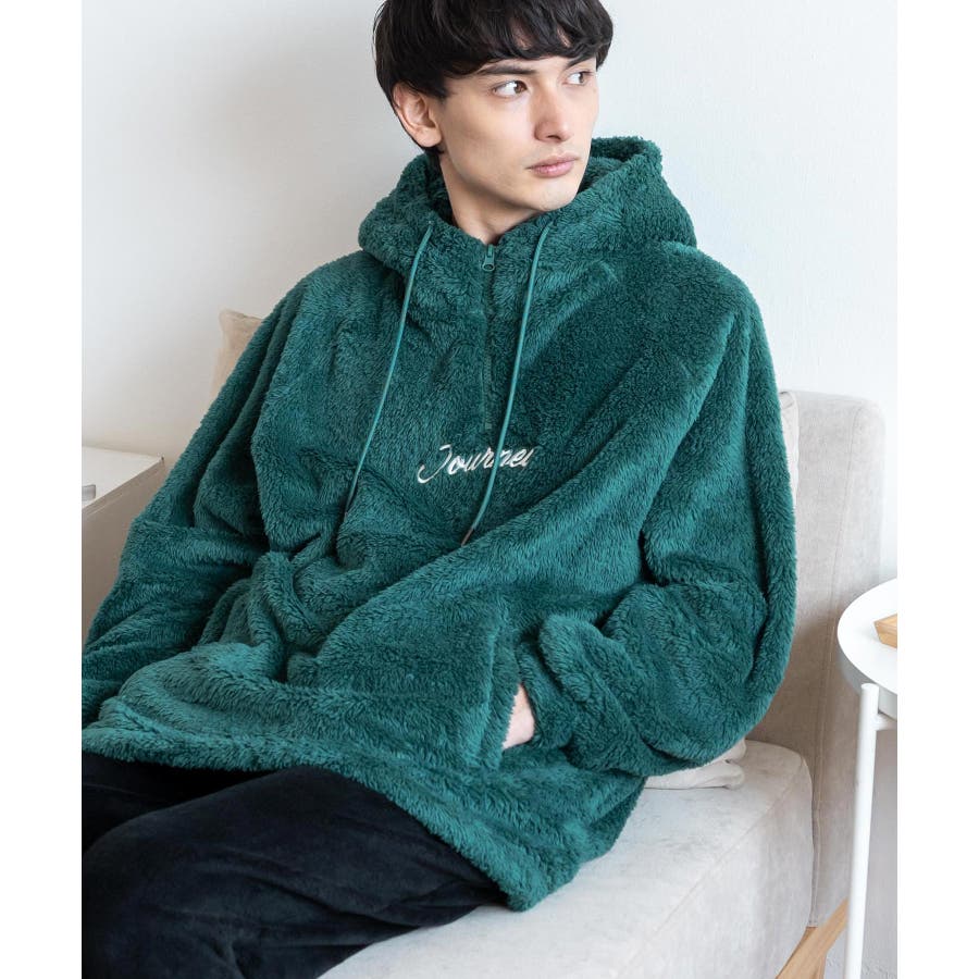 美品　TravisMathew プルオーバーハーフジップパーカー 美品TravisMathew プルオーバーハーフジップパーカー