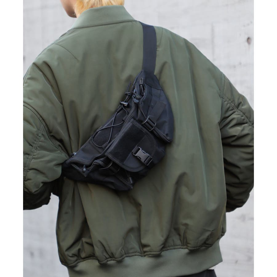 ミリタリーユーティリティショルダーバッグ ボディバッグ KNF037