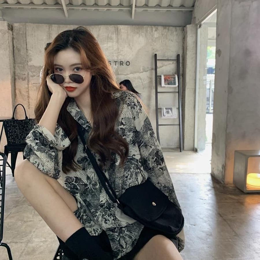 モノトーン花柄シャツ 韓国 羽織 レディース[品番：ATYW0002145