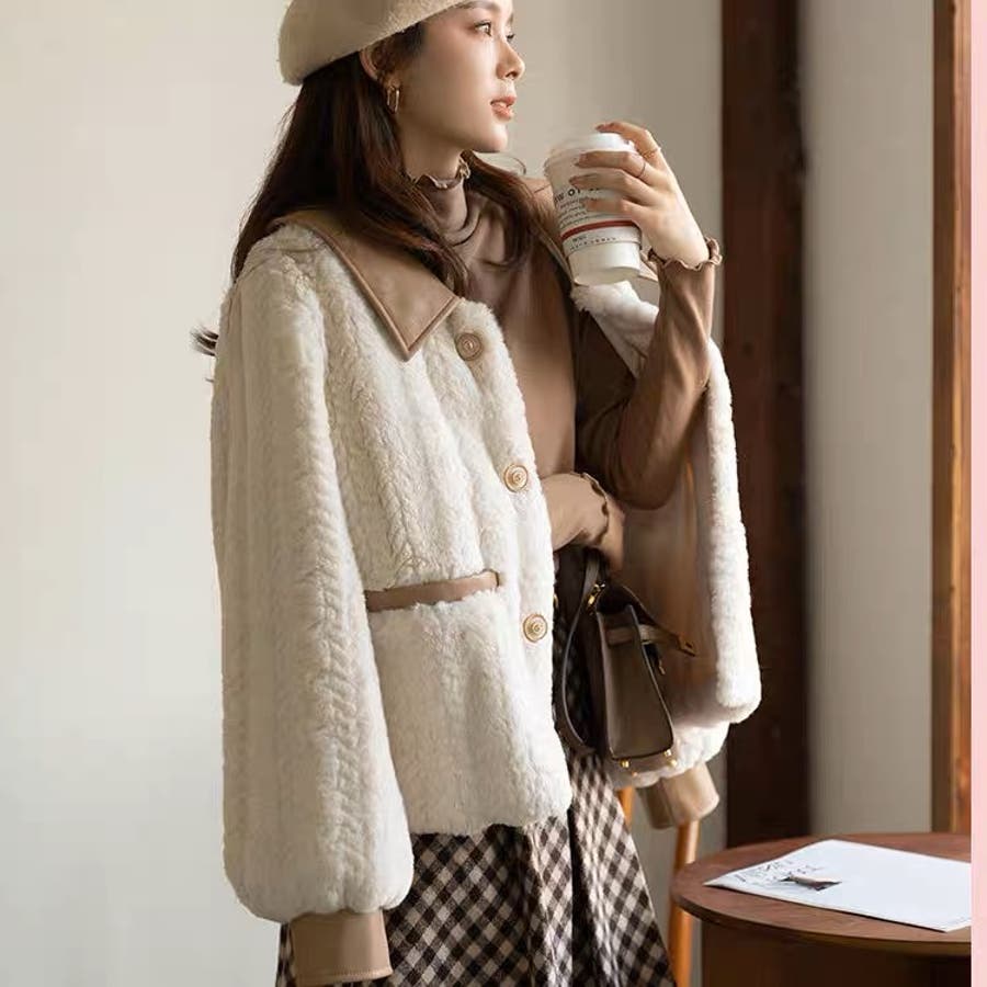 ショート丈ファーコート 低身長 韓国ファッション[品番：SHNW0008189