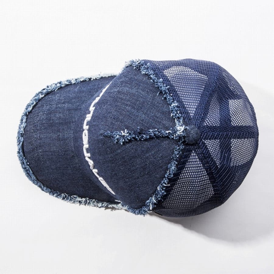 1PIU1UGUALE3 RELAX　メッシュキャップ　1+1=3　刺繍 1PIU1UGUALE3 RELAX メッシュキャップ 1+1=3 刺繍 - メルカリ