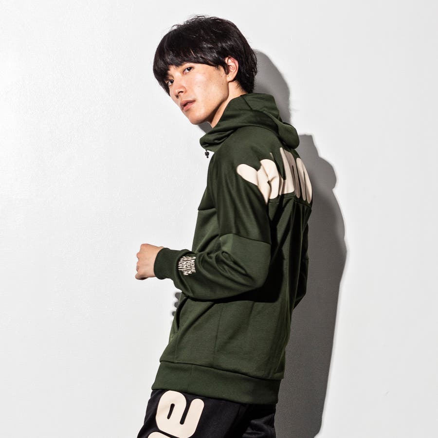 hummel(ヒュンメル) プレイ スウェットジップアップパーカー(ピンク