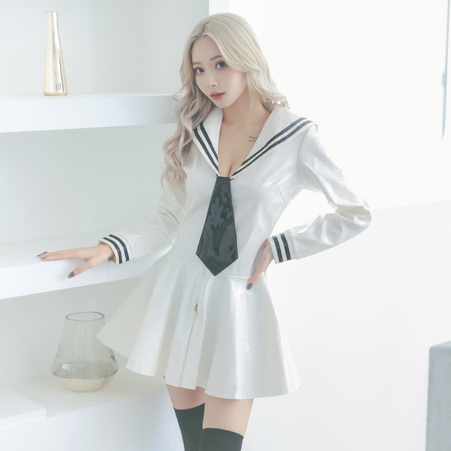 エナメルセーラー　B24 エナメル セーラー服 ブラック