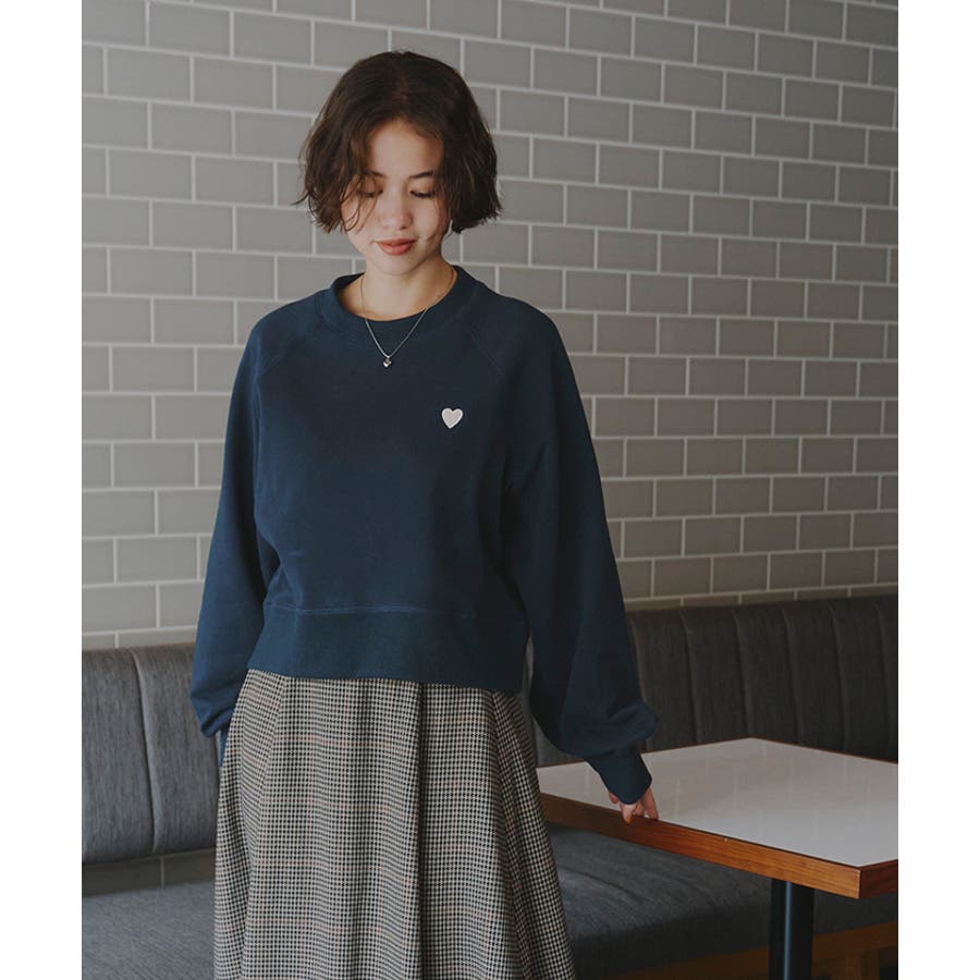 Discoat｜【新色追加/WEB限定】袖ロゴ刺繍ショートスウェット
