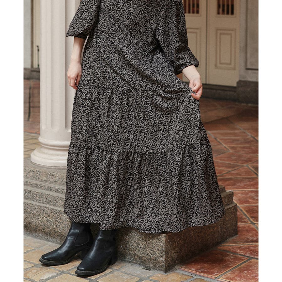 前後2way花柄ティアードワンピース 1枚でデザイン性のあるトレンド