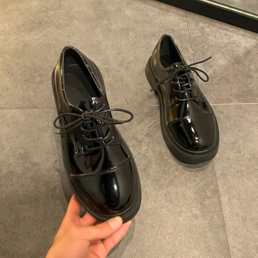 フラットシューズ ローファー 靴 シューズ エナメル オジ靴