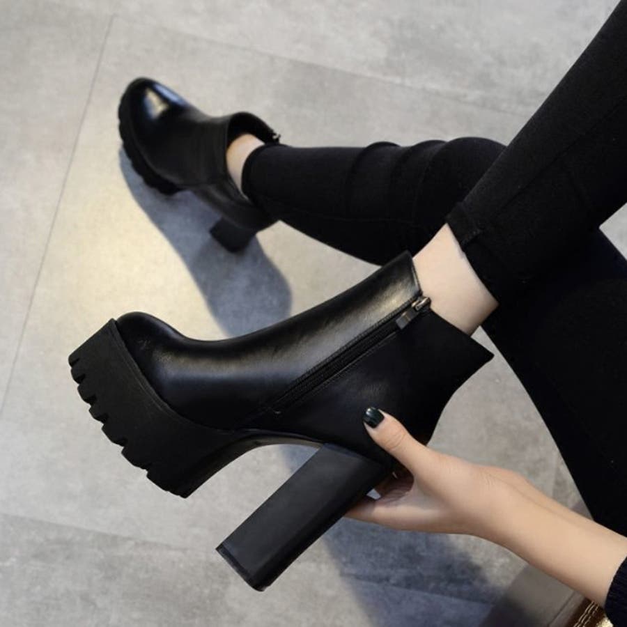 the viridi-anne(ザヴィリジアン) Leather High Cut Sneakers VI