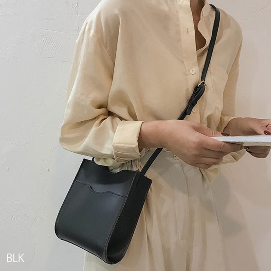 ミニショルダーバッグ レディース 鞄黒 品番 Vctw Victoria ヴィクトリア のレディースファッション通販 Shoplist ショップリスト