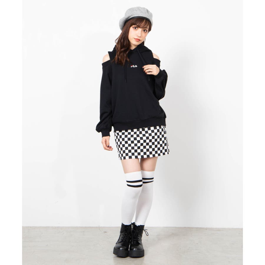 Wc Fila別注オープンショルダープルパーカー 品番 Wg Wego Women ウィゴー のレディースファッション通販 Shoplist ショップリスト