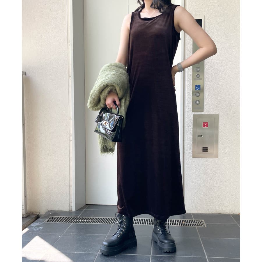 YLÈVE クランチベロア ノースリーブワンピース XS 黒新品未使用