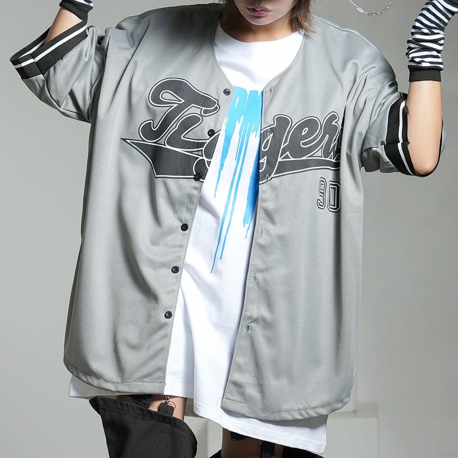 TWICE SANA12 韓国限定 ベースボールシャツ TWICE SANA12 韓国限定 ベースボールシャツ