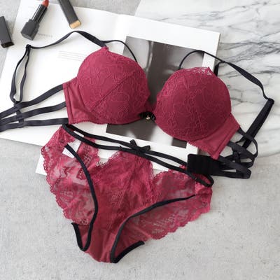 Chut！ INTIMATES（シュットインティメイツ）の「シアーライト
