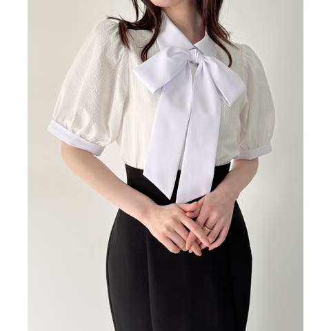 JUNOAH(ジュノア) | 【リボン取り外し可能】半袖ストライプブラウス