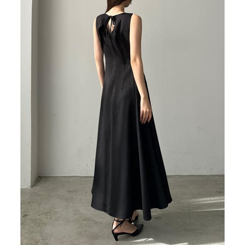 Louere(ルエレ) | Louere バックオープンノースリーブフレアワンピース