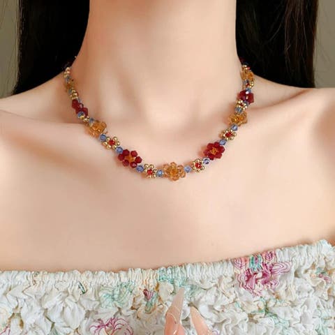 maison de LATIR（メゾン） | 首元に華やかさを添える、カラービーズのフラワーネックレス ビーズネックレス チョーカー 花モチーフ 小花 カラービーズ アクセサリー 韓国ファッション 韓国風 ガーリー フェミニン カラフル 華やか デコルテ 夏 リゾート