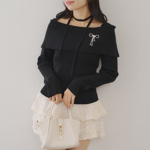 NICE CLAUP / OLIVE des OLIVE OUTLET(ナイスクラップ) | オフショルブローチ付きニット