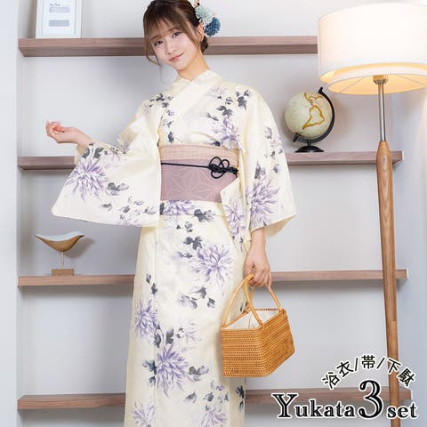 Tika（ティカ） | 水彩ニュアンスパープル菊柄浴衣3点セット レトロ浴衣 ガーリー浴衣 レディース浴衣 作り帯 下駄 クリーム りりか みりちゃむ Tika ティカ