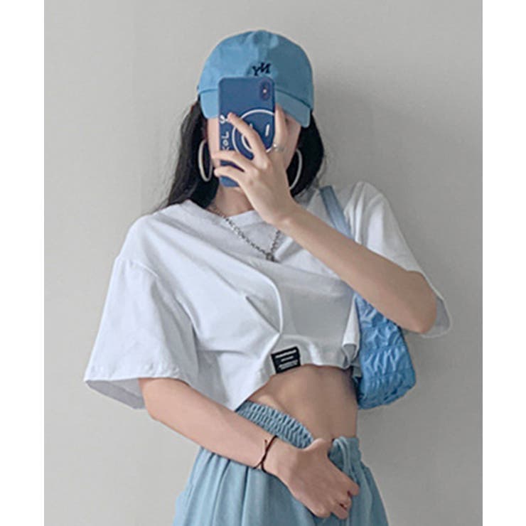 ホワイト | ロゴネーム付きギャザークロップドTシャツ | SHEPP