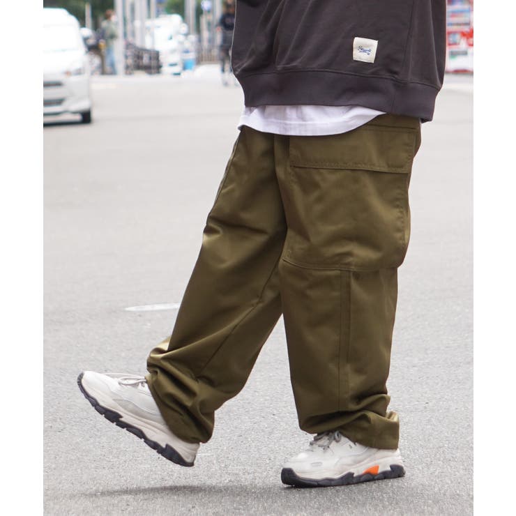 KHAKI