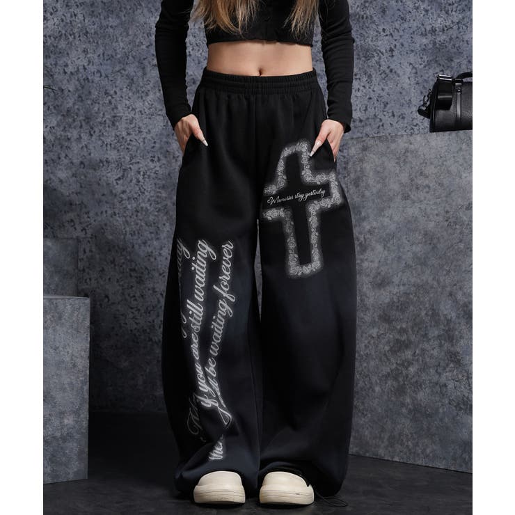 BLACK | スプレー加工 ワイド スウェットパンツ | ONE 4 PREMIUM