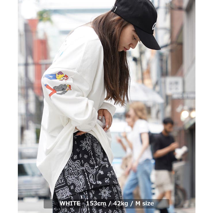 楽天市場】極美品 VETEMENTS ヴェトモン ロンT ユニセックス 黒