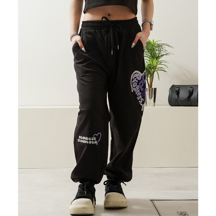 BLACK | ミニ裏毛 ハート サガラ刺繍 | ONE 4 PREMIUM