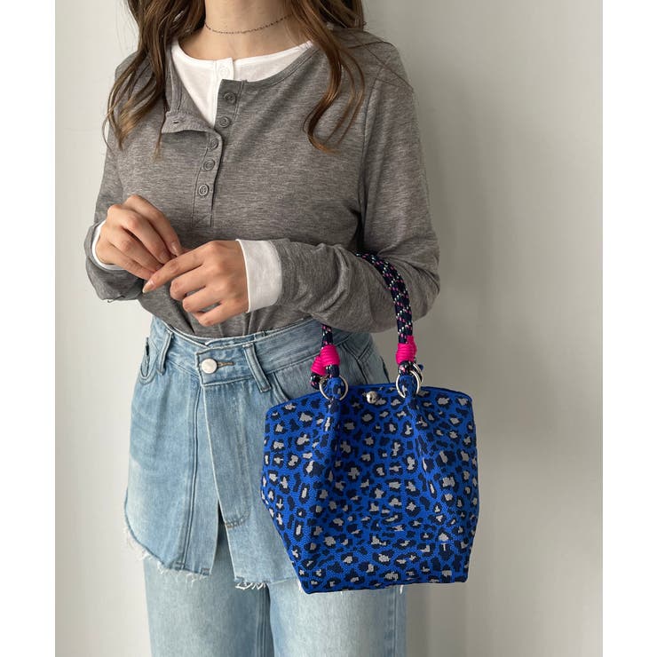 ブルー系 | 【新色レオパードシリーズを追加！】コードストラップ 柄 ニット ハンドバッグ | 210nouve
