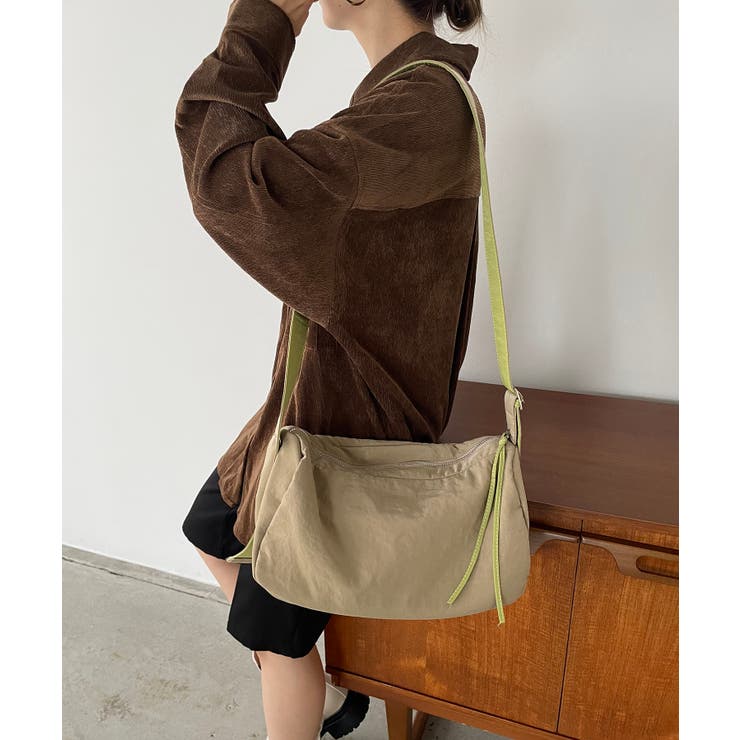 バイカラースクエアナイロンショルダーバッグ | 210nouve | 詳細画像23 