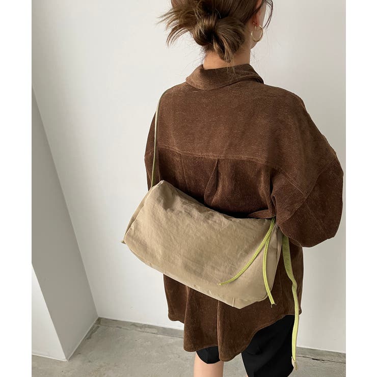 バイカラースクエアナイロンショルダーバッグ | 210nouve | 詳細画像24 