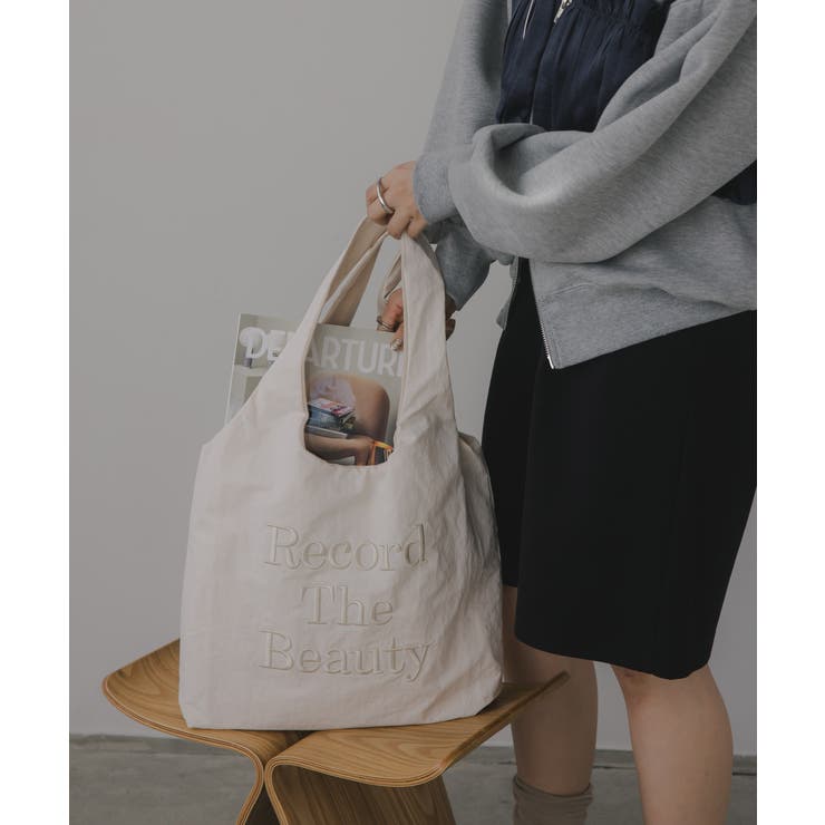 ベージュ | 【リバーシブル】ロゴ 刺繍 トートバッグ | 210nouve