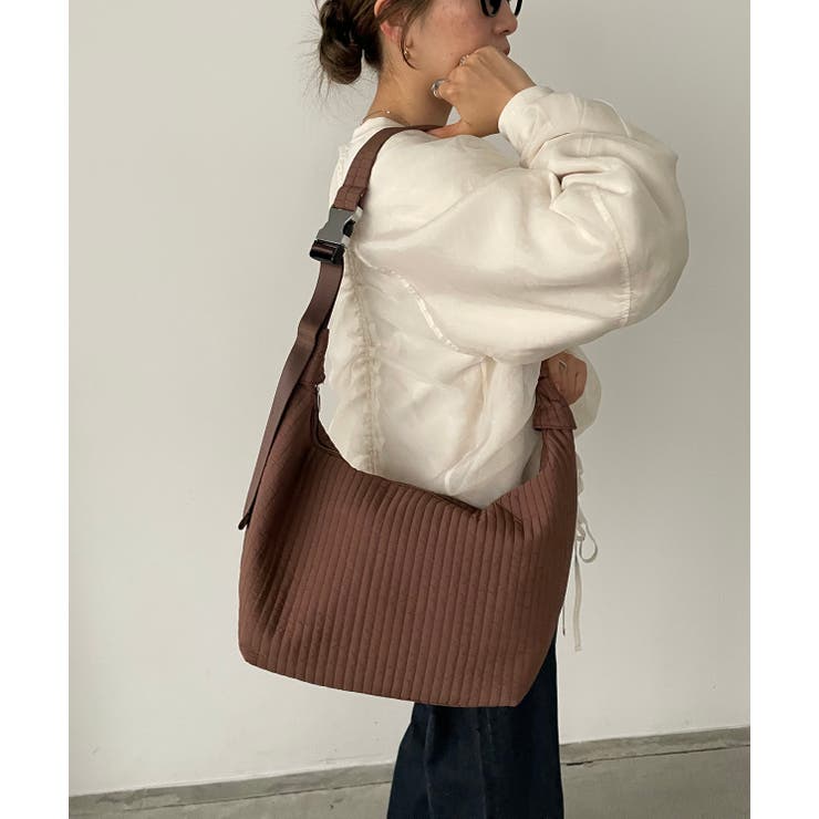 ナイロン ステッチ ショルダーバッグ | 210nouve | 詳細画像2 