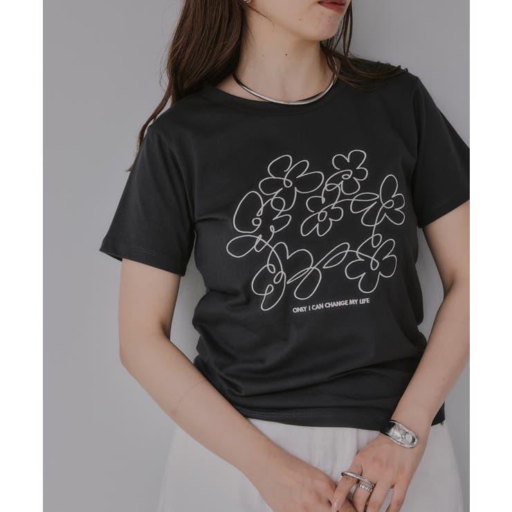 ブラック | フラワー 刺繍 Tシャツ | 210nouve