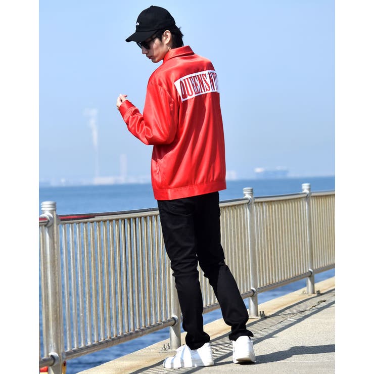 Thirdはb.LA.c.k【ブラック】の正規取扱販売店です。