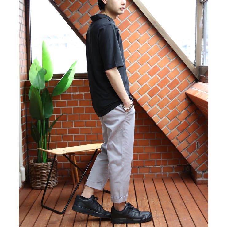 model：173cm 55㎏ 着用サイズ：LARGE