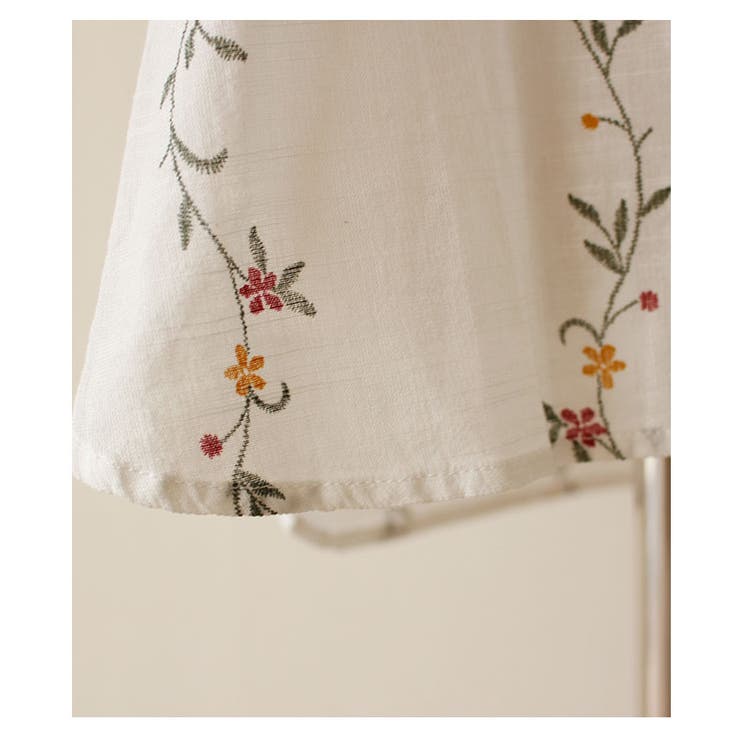 ニラモ writtenafterwards 花 刺繍 セーラー ブラウス Mysa&Liina シャツ ブラウス セーラーカラー刺繍ブラウス レディース